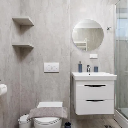 1 Bedroom With Pool And Garage In Marealto Appartement *